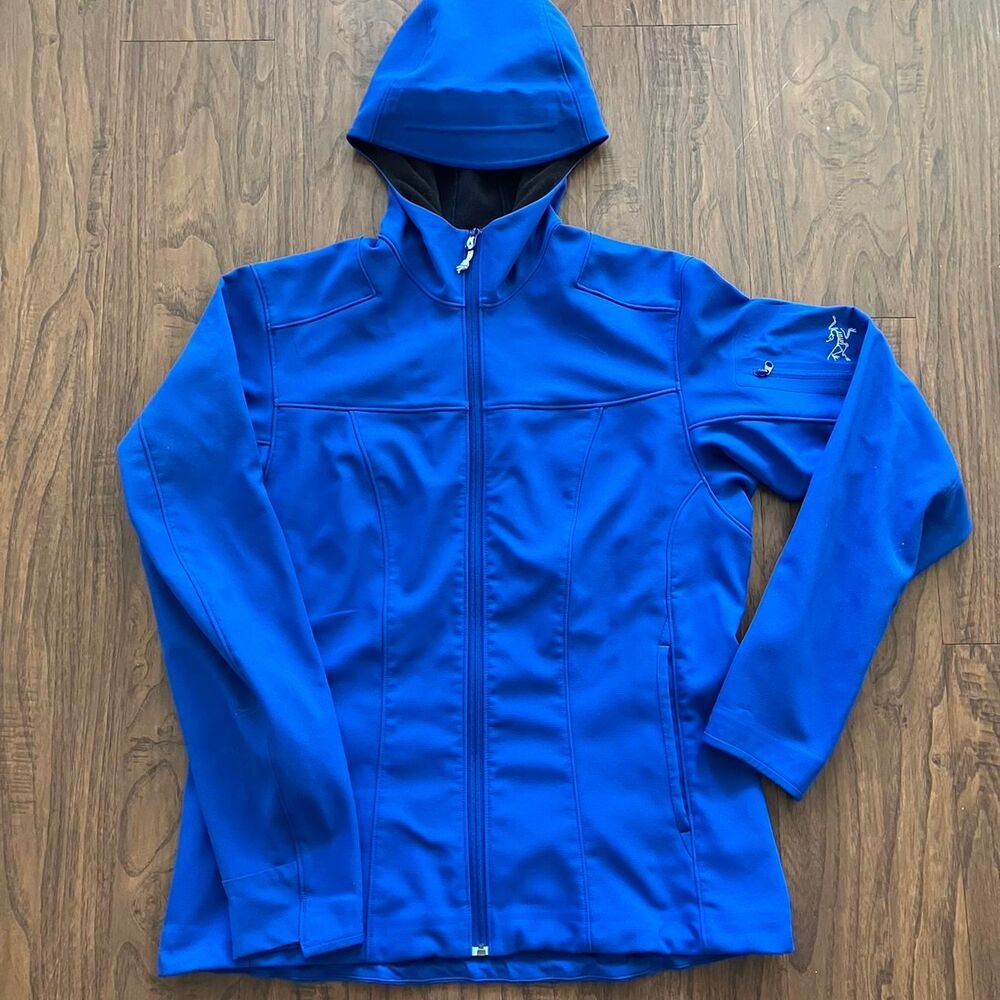 Arc-teryx Women's Blue Jacket